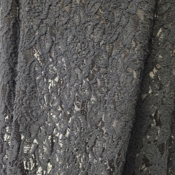 Express Lace Semi Sheer Top Black M - Picture 3 of 6